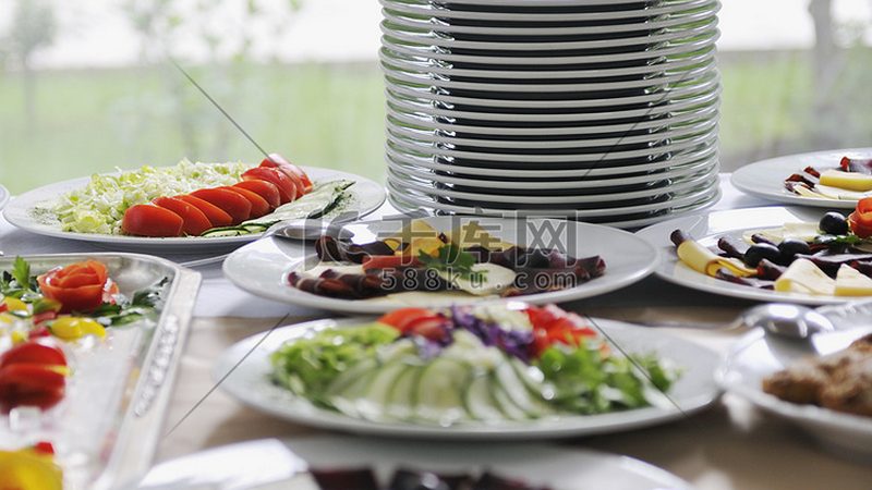 揭秘休闲食品批发代理加盟：费用构成与关键要素